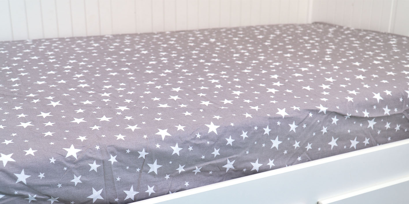 Prześcieradło z gumką 80x160 cm 100% bawełna POLSKIE kosmos mały